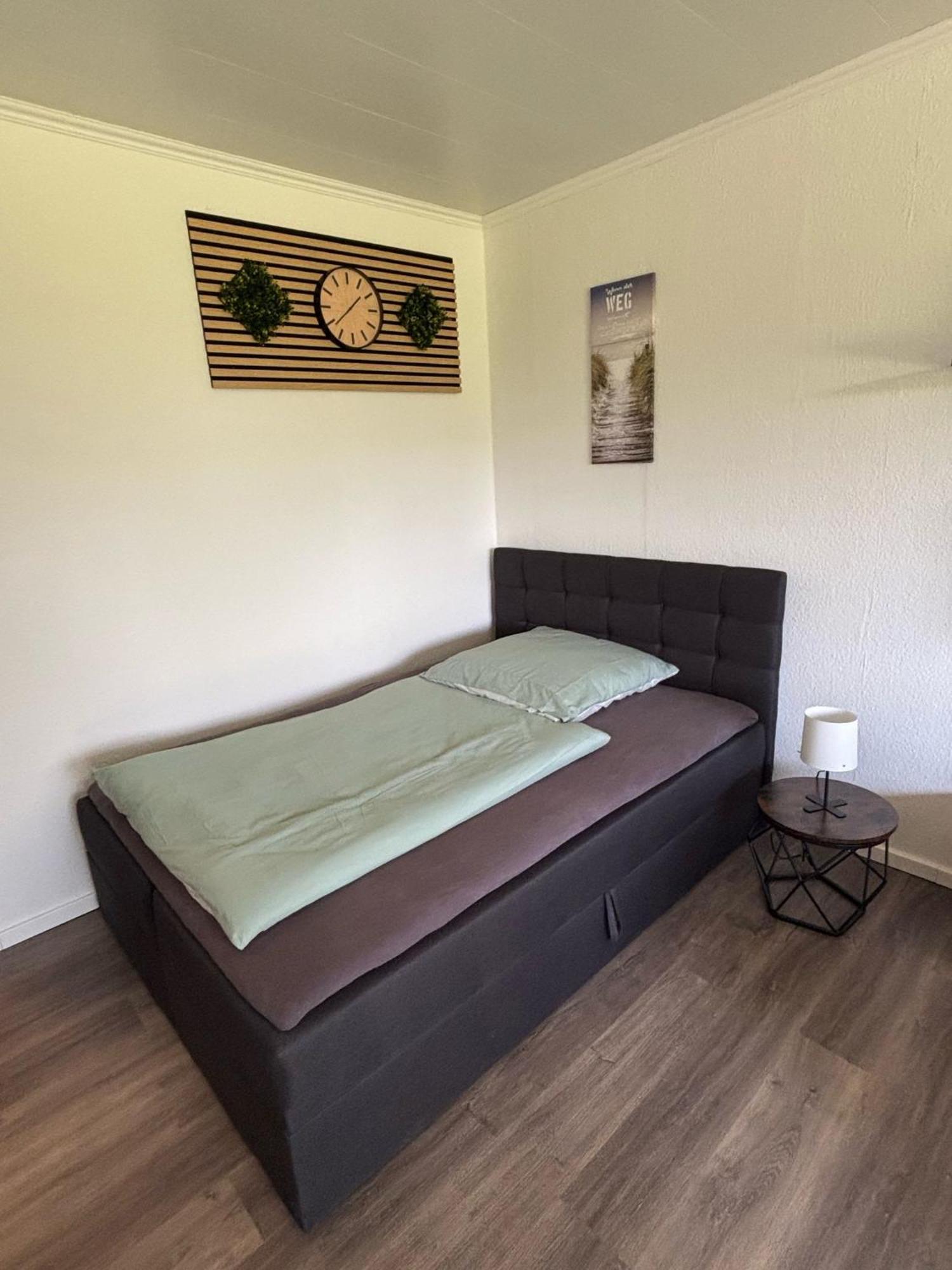 Haus Heinke Am Deich - Friedrichskoog Apartment Bagian luar foto