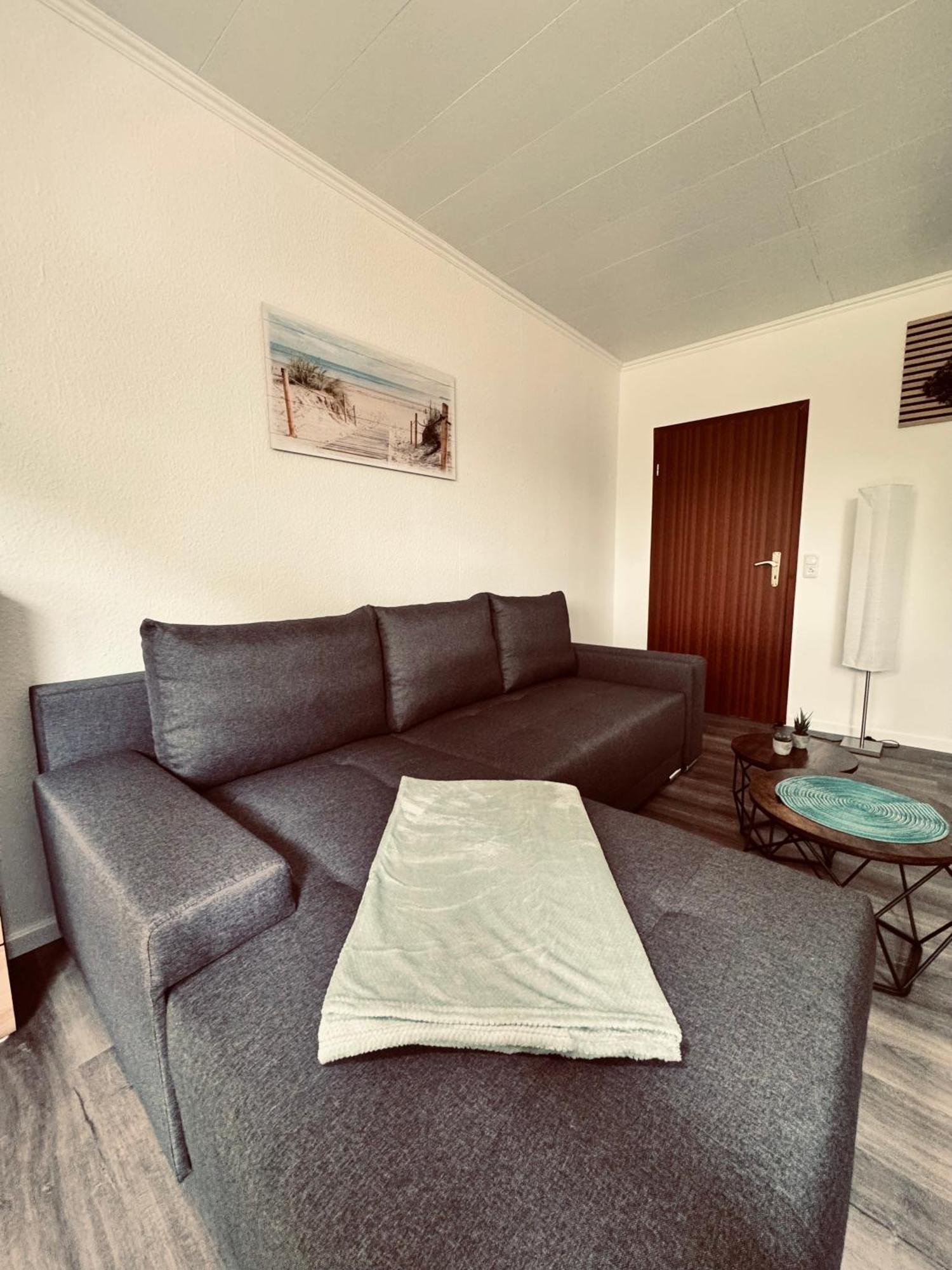 Haus Heinke Am Deich - Friedrichskoog Apartment Bagian luar foto