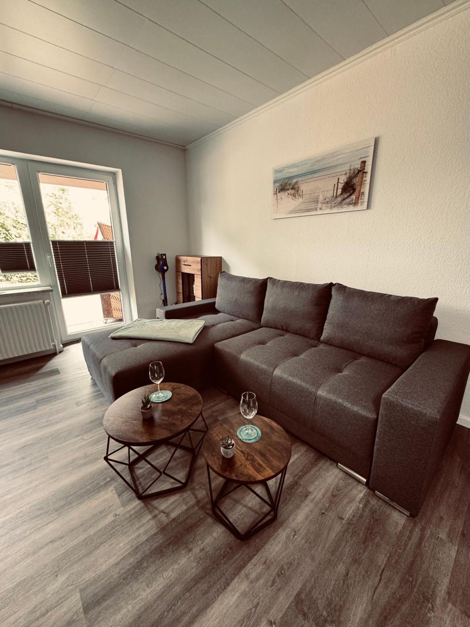 Haus Heinke Am Deich - Friedrichskoog Apartment Bagian luar foto